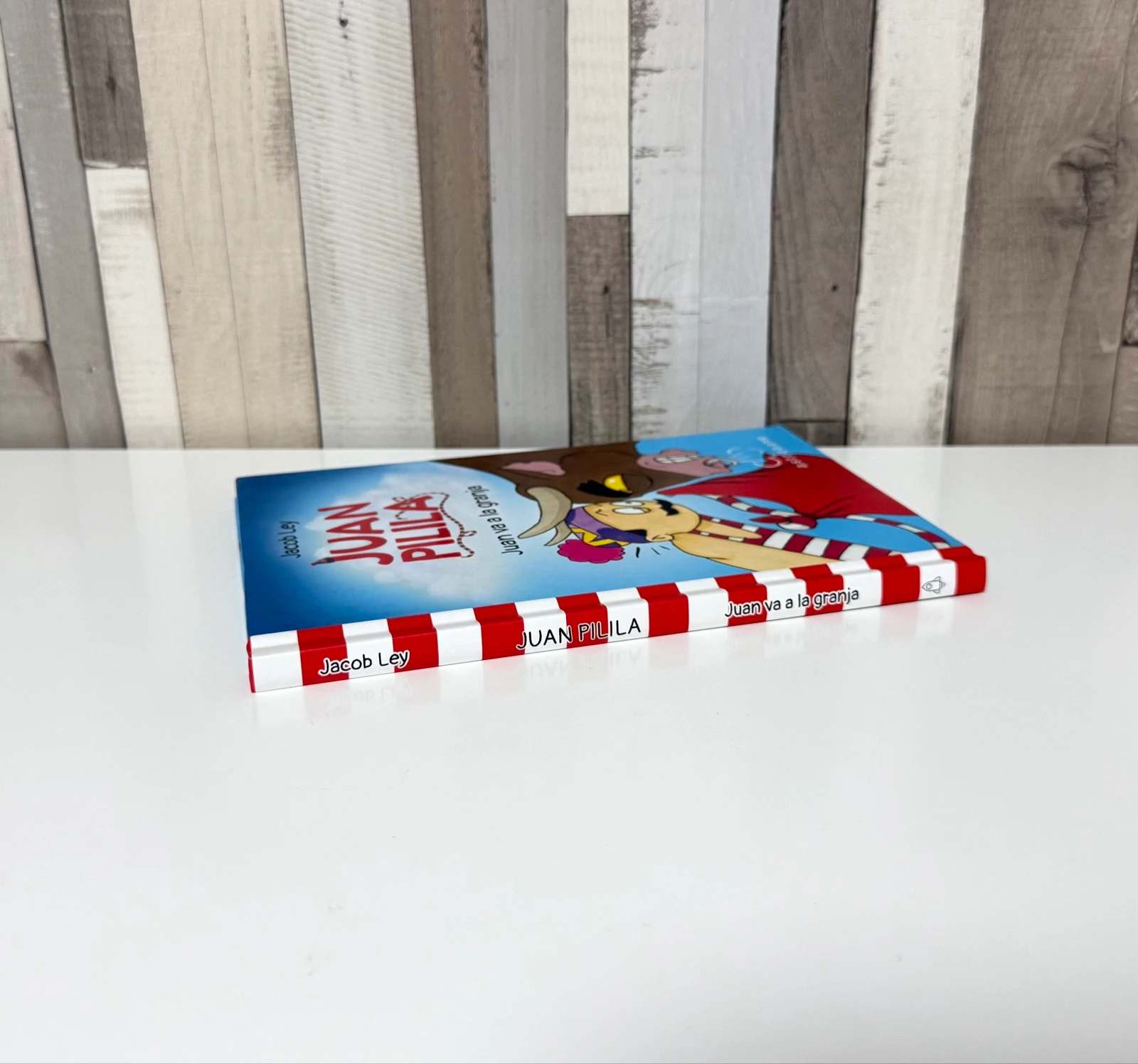 Book Juan goes to the farm – photo 3